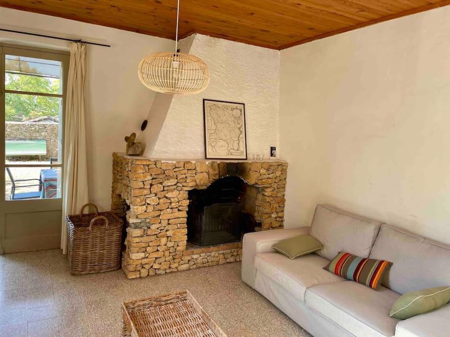 La Maison Du Prieure Vezenobres Extérieur photo