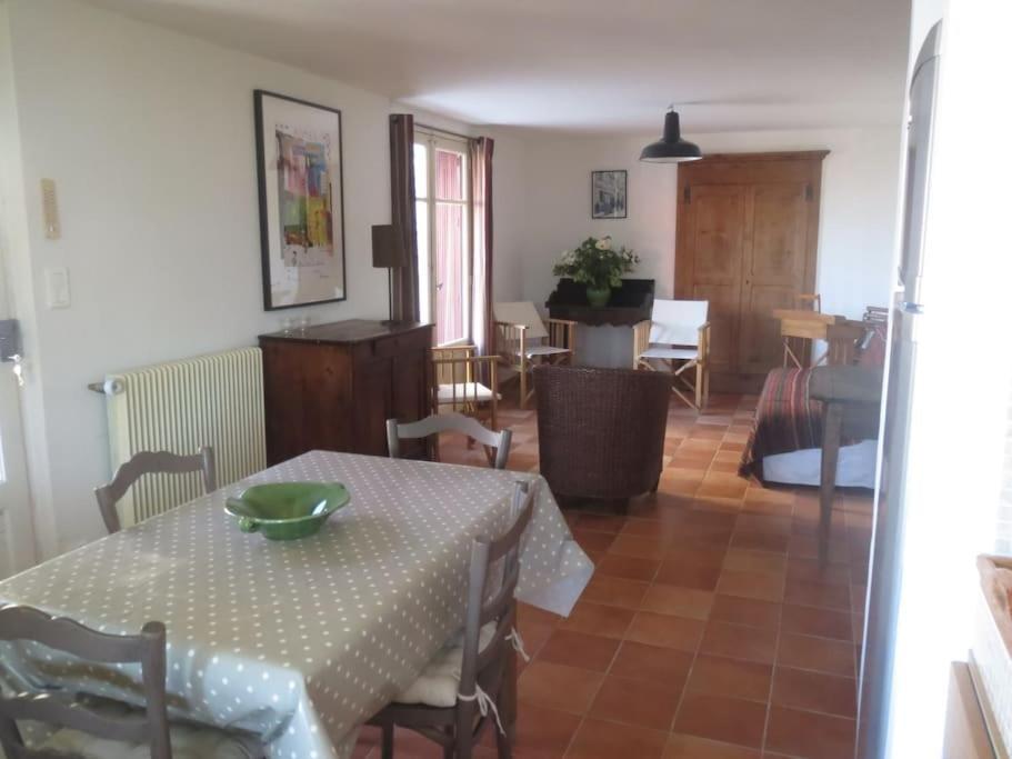 La Maison Du Prieure Vezenobres Extérieur photo