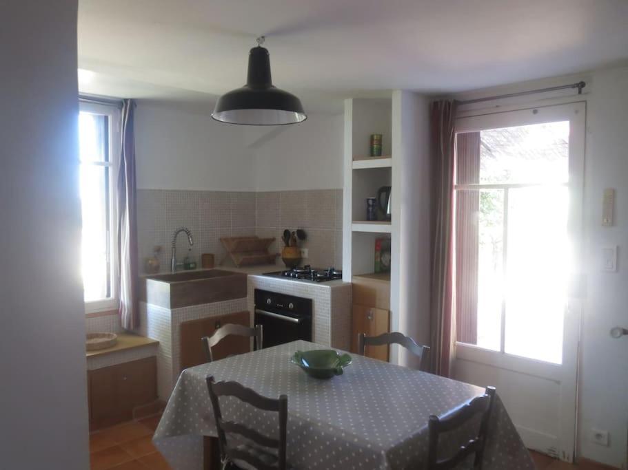 La Maison Du Prieure Vezenobres Extérieur photo